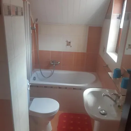 Rožmberská Bašta 3*