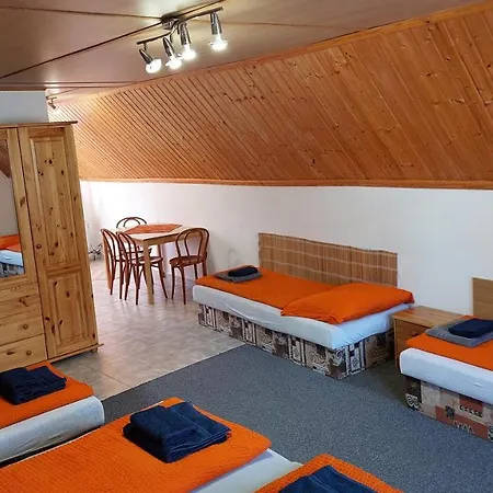 Rozmberska Basta 게스트하우스 3*